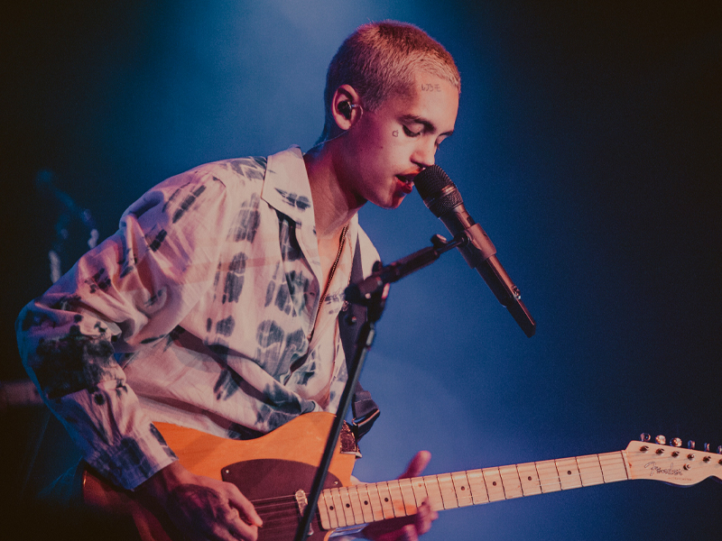 Dominic Fike at Arizona Financial Theatre