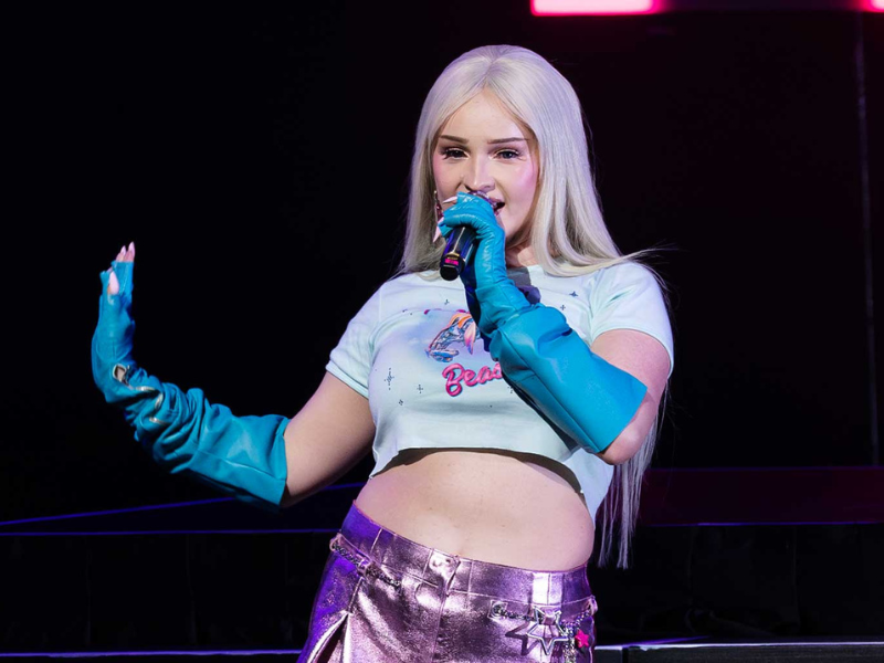 Kim Petras at Arizona Financial Theatre