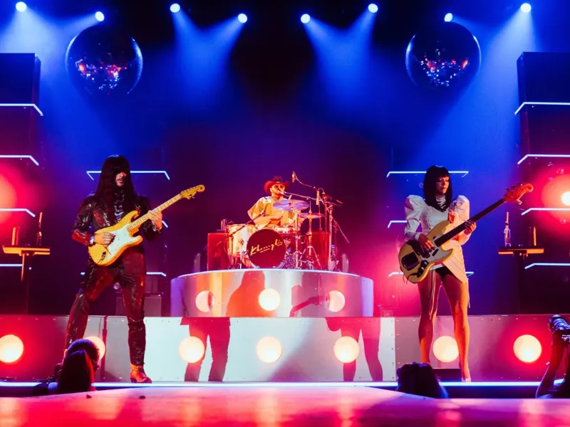 Khruangbin